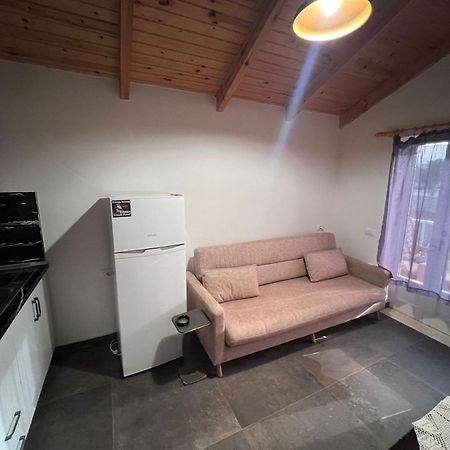 Guest Rooms Arbri Вльора Екстер'єр фото