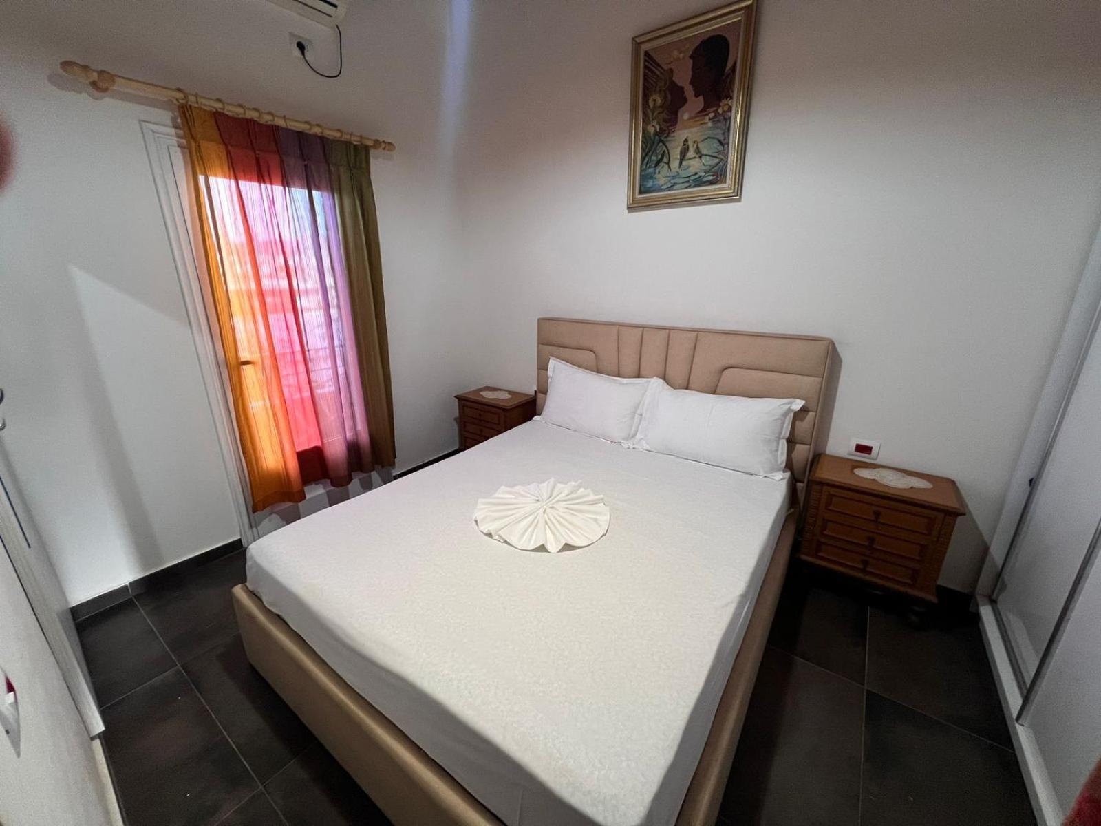 Guest Rooms Arbri Вльора Екстер'єр фото